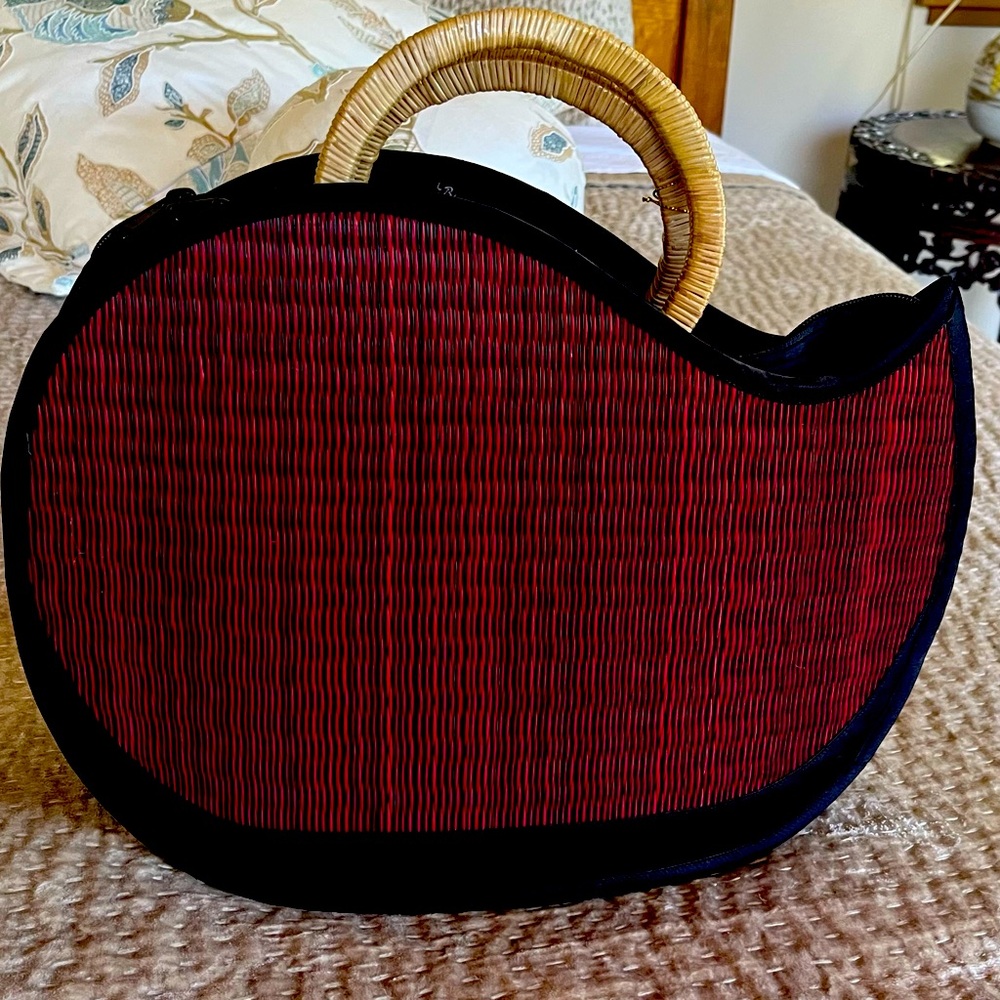 Brand new never used San Francisco Asian Art Museum red Wicker & block cloth bag